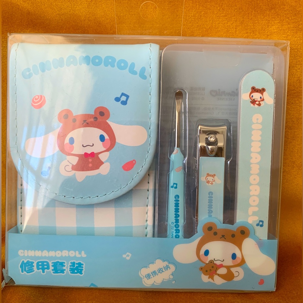 NEW CINNAMOROLL NAIL CARE KIT